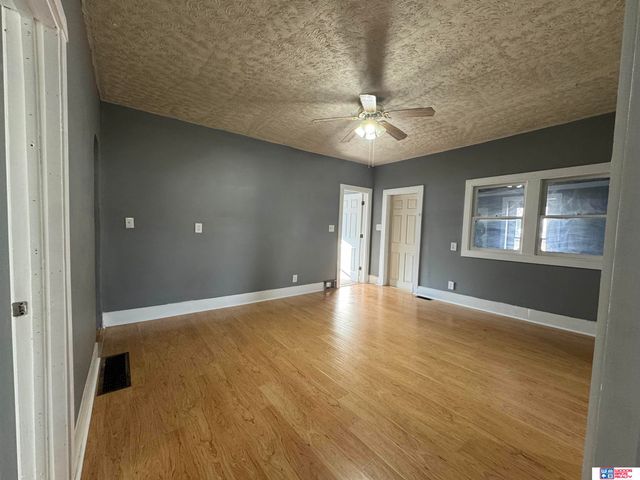 310 Thayer Street, Beatrice, NE 68310