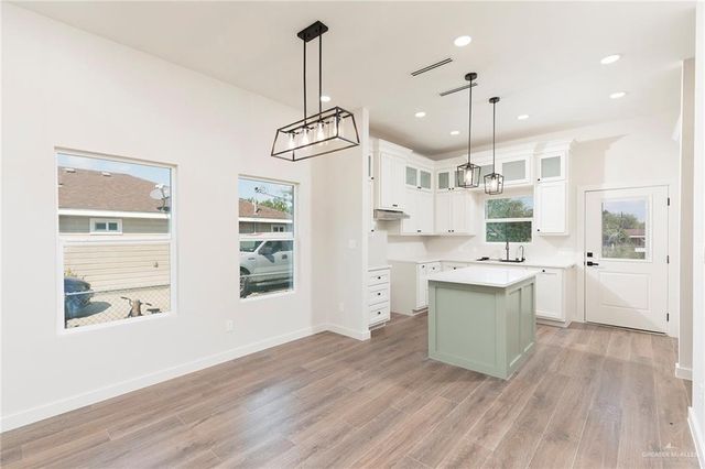 708 Iowa Avenue, Mercedes, TX 78570