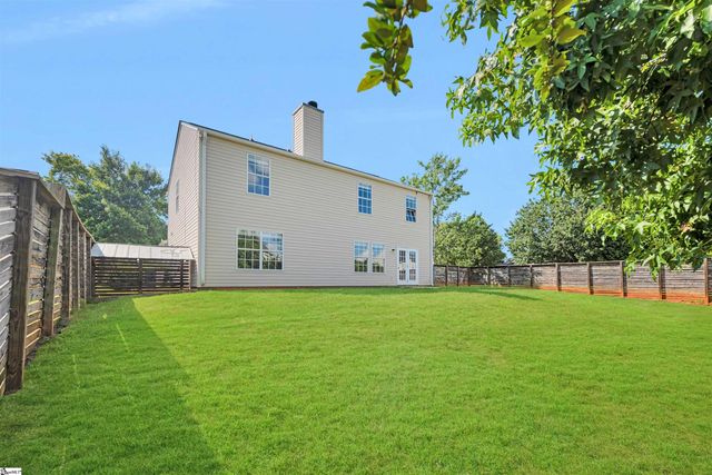 601 Sydney Court, Simpsonville, SC 29680