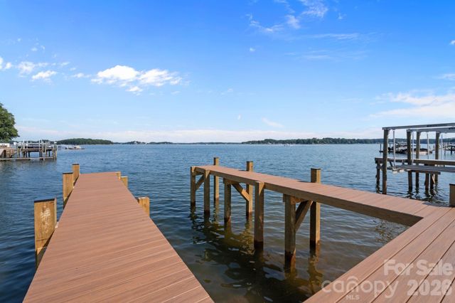 2494 Primm Road, Denver, NC 28037