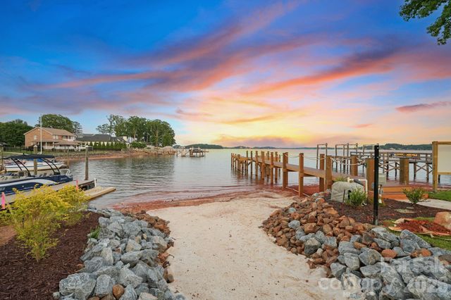 2494 Primm Road, Denver, NC 28037