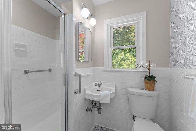 11712 BERWICK RD, Silver Spring, MD 20904