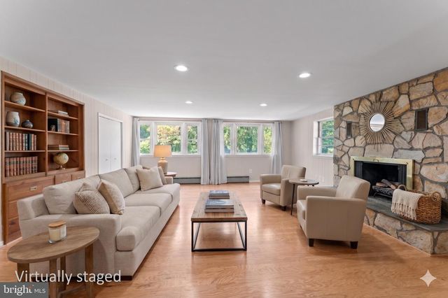 11712 BERWICK RD, Silver Spring, MD 20904