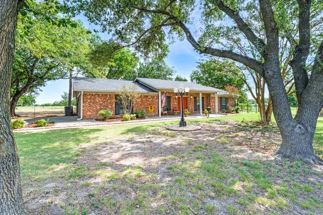 2767 County Road 1112, Brashear, TX 75420