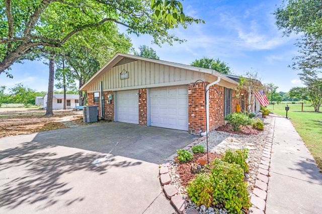 2767 County Road 1112, Brashear, TX 75420