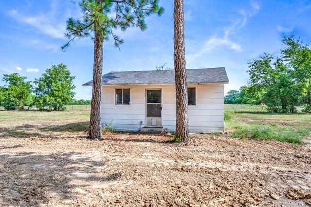 2767 County Road 1112, Brashear, TX 75420