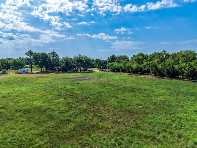 2767 County Road 1112, Brashear, TX 75420