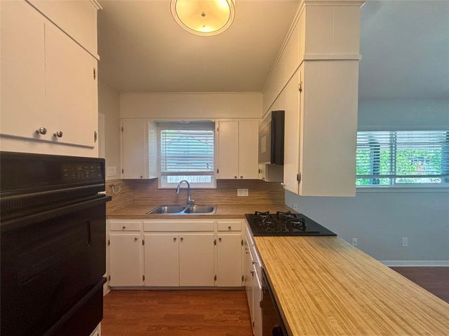 5408 Sunshine DR A, Austin, TX 78756