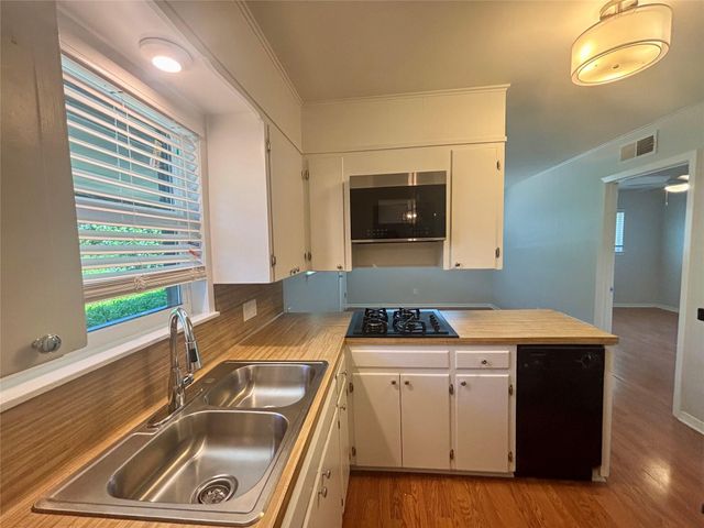 5408 Sunshine DR A, Austin, TX 78756