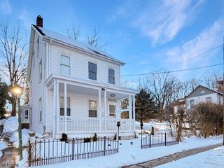 564 Warren St, Phillipsburg Town, NJ 08865