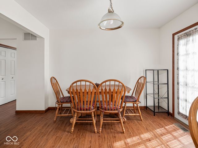 3622 W Starlight Drive, Connersville, IN 47331