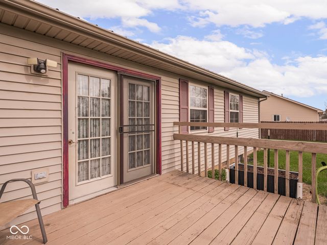 3622 W Starlight Drive, Connersville, IN 47331