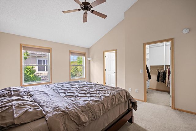 10756 Falling Water Lane D, Woodbury, MN 55129