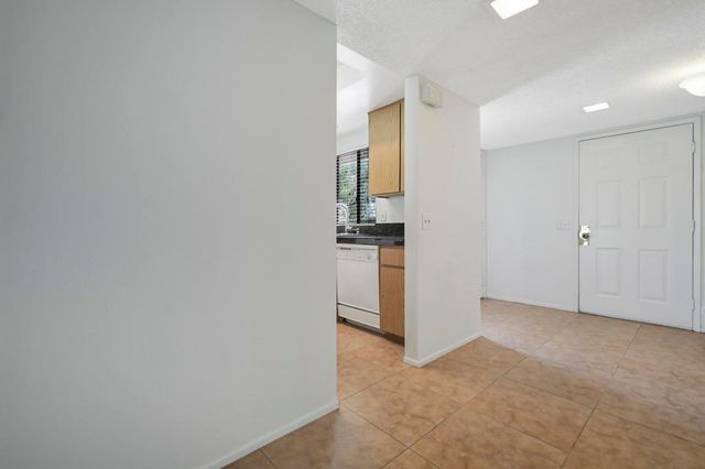 40953 Inverness Way, Palm Desert, CA 92211