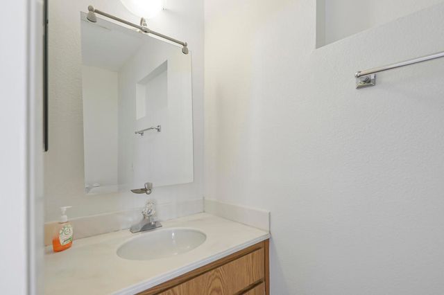 40953 Inverness Way, Palm Desert, CA 92211