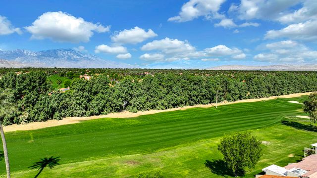 40953 Inverness Way, Palm Desert, CA 92211