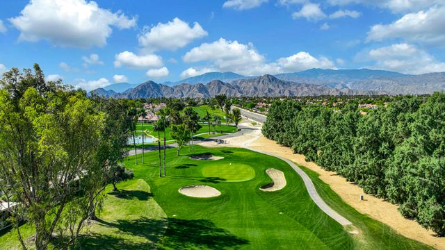 40953 Inverness Way, Palm Desert, CA 92211