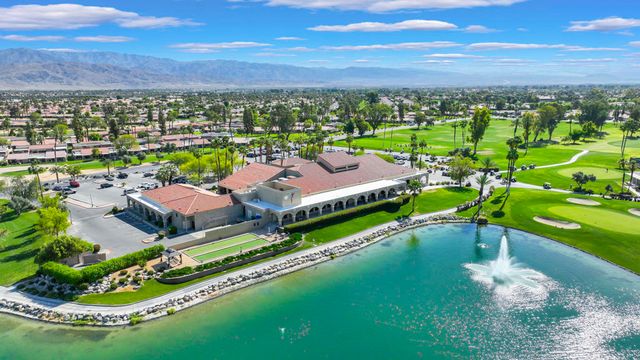 40953 Inverness Way, Palm Desert, CA 92211