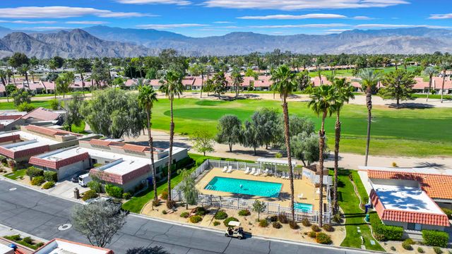 40953 Inverness Way, Palm Desert, CA 92211