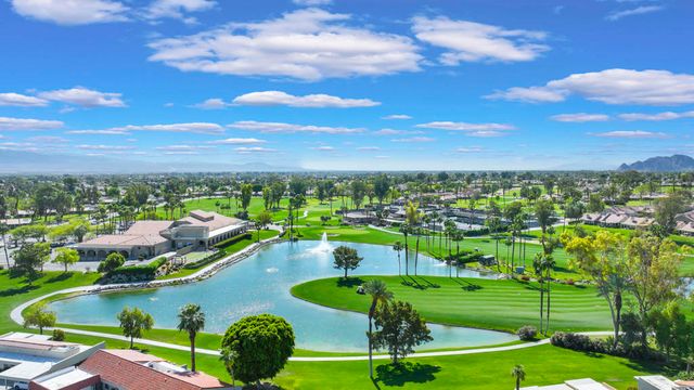 40953 Inverness Way, Palm Desert, CA 92211