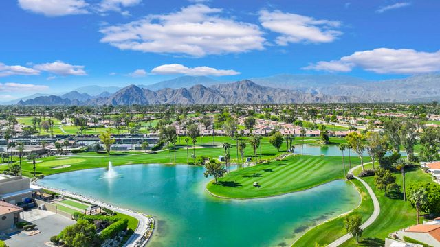 40953 Inverness Way, Palm Desert, CA 92211