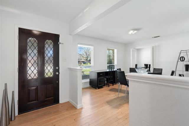 6906 One Oak RD, Austin, TX 78749