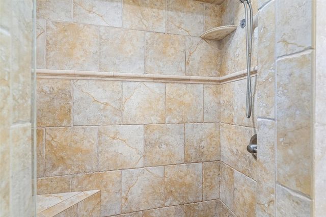 6906 One Oak RD, Austin, TX 78749