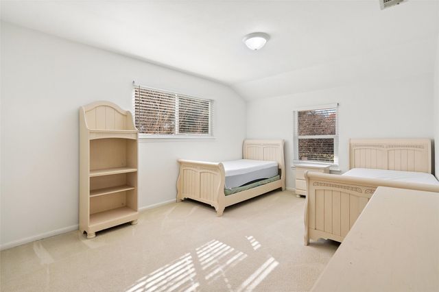 6906 One Oak RD, Austin, TX 78749