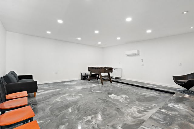 6906 One Oak RD, Austin, TX 78749