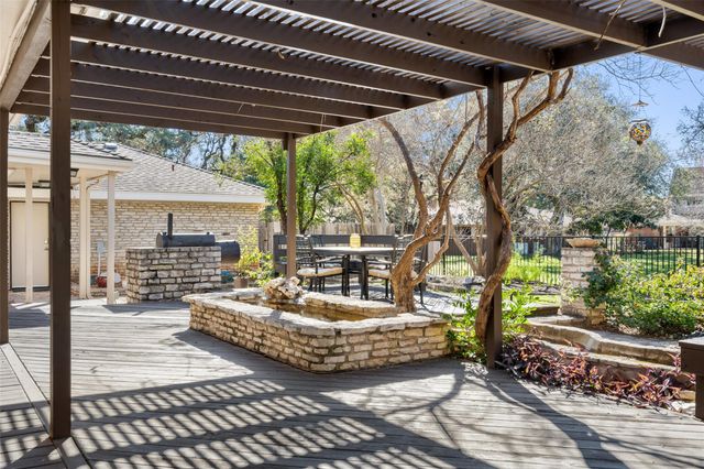 6906 One Oak RD, Austin, TX 78749