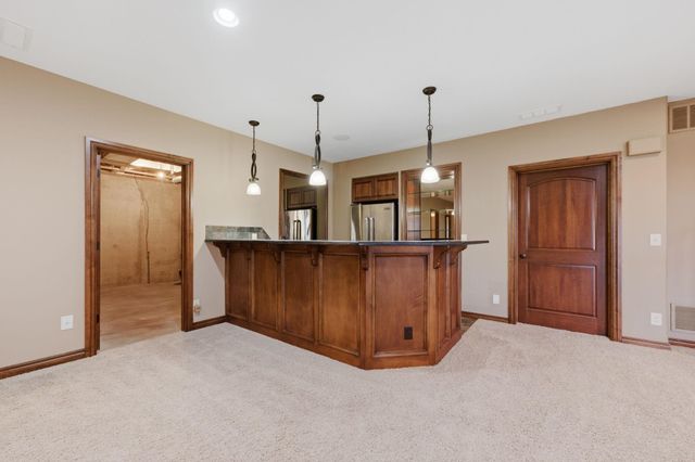 532 N Belle Terre Cir, Wichita, KS 67230