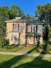 815 S Poplar Street, Ottawa, KS 66067