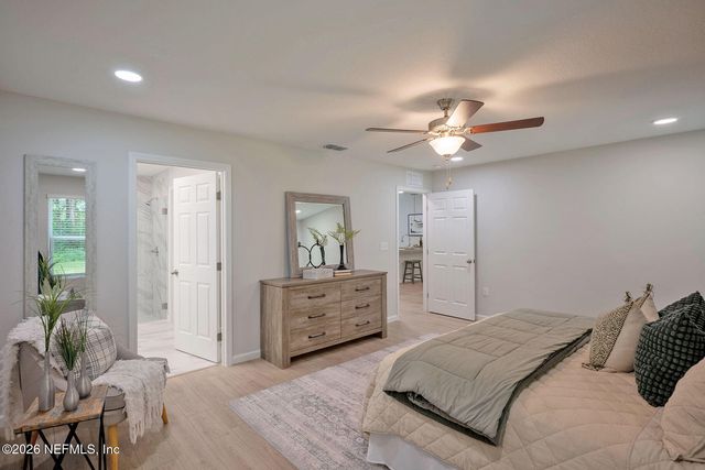 5315 SHIRLEY Avenue, Jacksonville, FL 32210