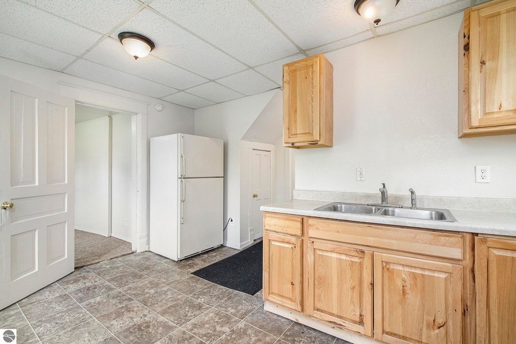 Image 20 of property listing at 218 E River Street, Cadillac, MI 49601