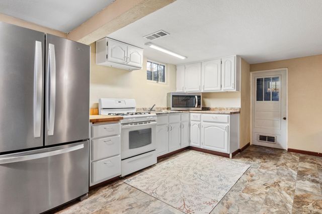 1019 Ash Street, Alexandria, MN 56308