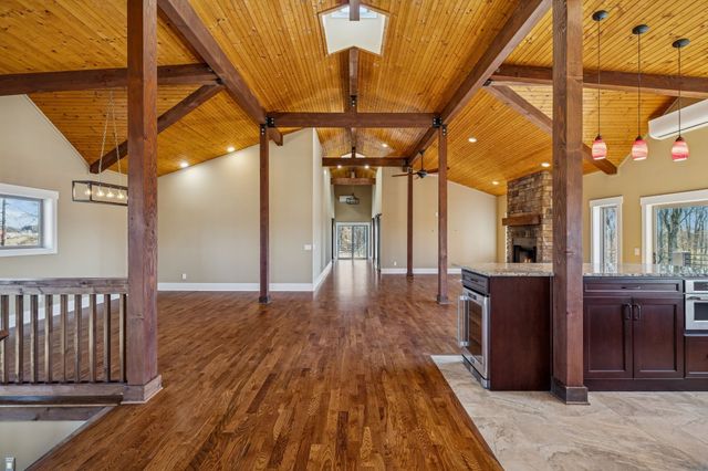 1224 Hangar Rd, Springfield, TN 37172