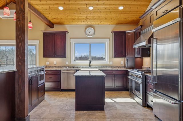 1224 Hangar Rd, Springfield, TN 37172