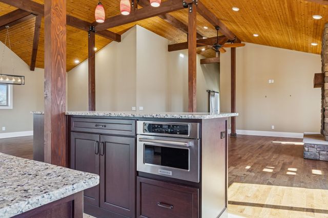 1224 Hangar Rd, Springfield, TN 37172