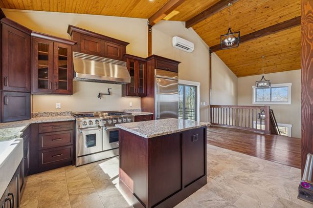 1224 Hangar Rd, Springfield, TN 37172