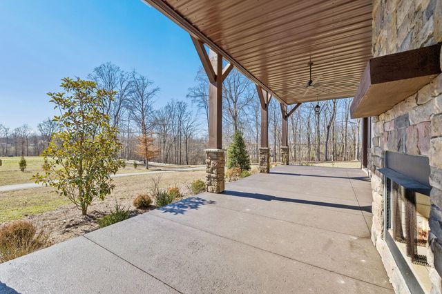 1224 Hangar Rd, Springfield, TN 37172