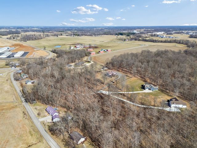 1224 Hangar Rd, Springfield, TN 37172