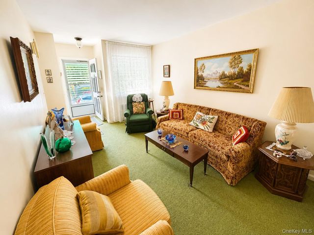 7315 Cook Avenue, Middle Village, NY 11379