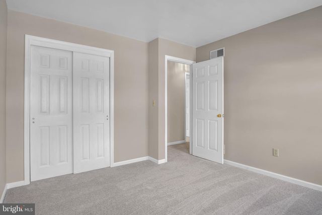 14 BLUE SPRUCE DR, Enola, PA 17025