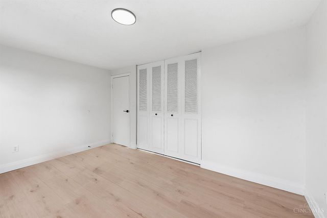 1403 Kingsbury Drive, Forest Park, OH 45240