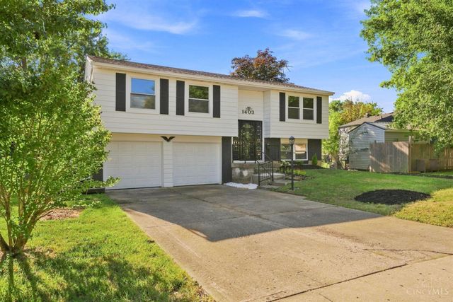 1403 Kingsbury Drive, Forest Park, OH 45240