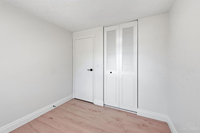 1403 Kingsbury Drive, Forest Park, OH 45240