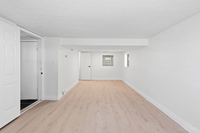 1403 Kingsbury Drive, Forest Park, OH 45240
