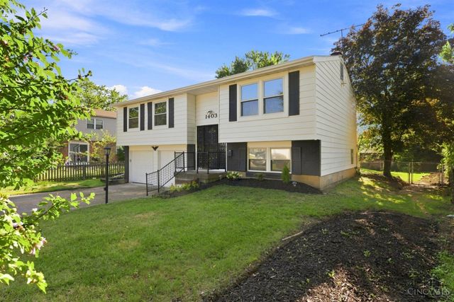1403 Kingsbury Drive, Forest Park, OH 45240