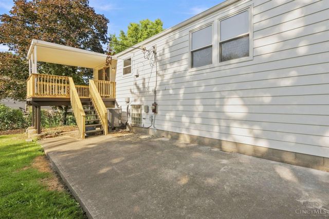 1403 Kingsbury Drive, Forest Park, OH 45240