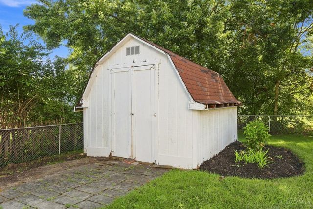 1403 Kingsbury Drive, Forest Park, OH 45240